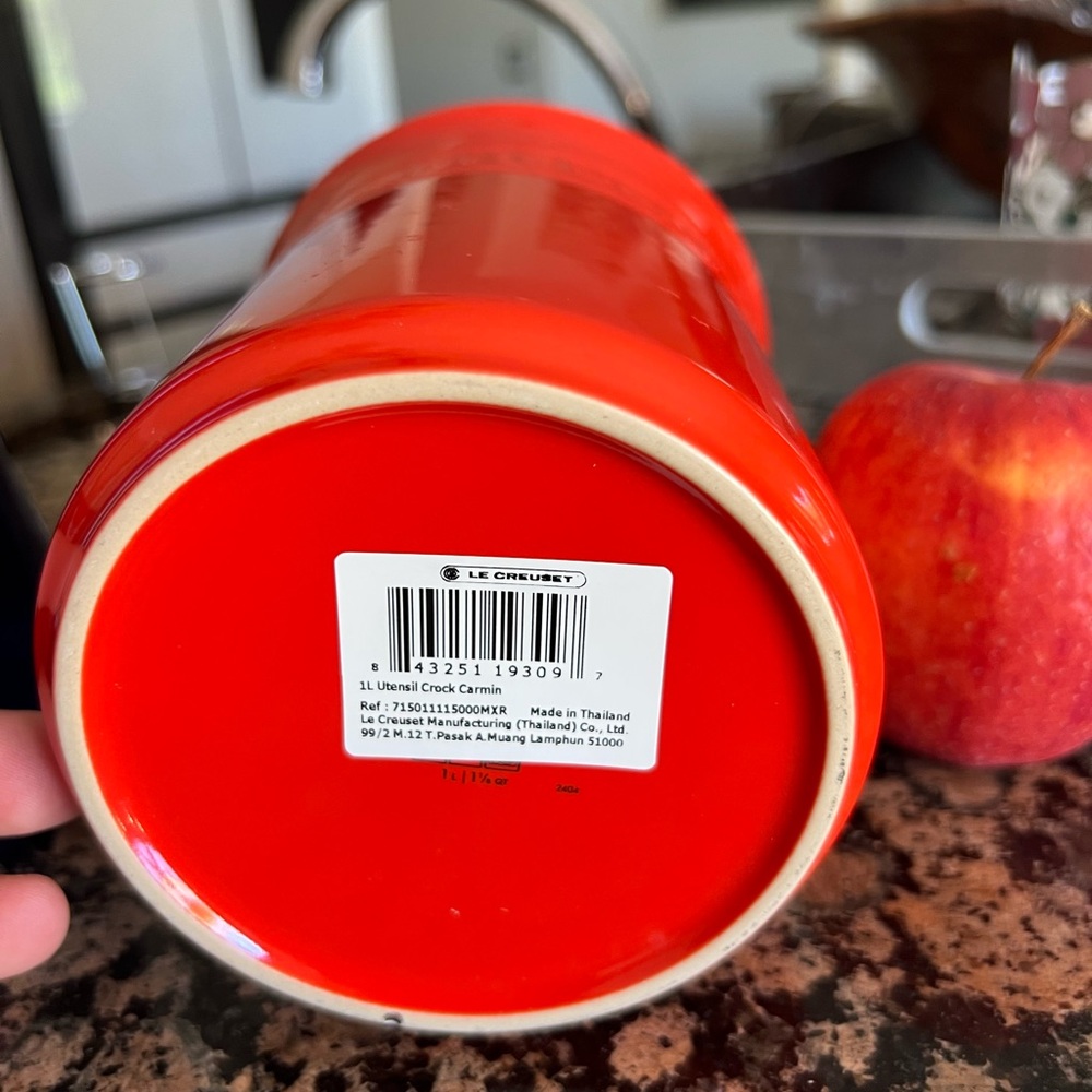 Brand New - Le Creuset Utensil Holder (6 color options) - Picture 4 of 13